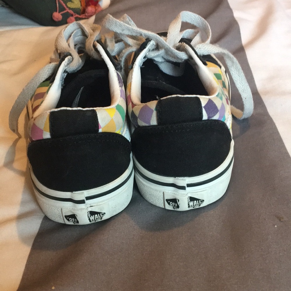 Checkered vans - Picture 3 of 3